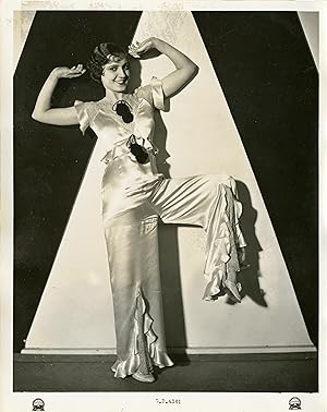 "Germaine ROGER" vedette du film "LA POUPONNIÈRE" Réalisé par Jean BOYER en 1932 d'après un scéna...