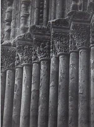 Bild des Verkufers fr LAMINA V15282: Esglesia dAgramunt. Decoracio de les columnes zum Verkauf von EL BOLETIN