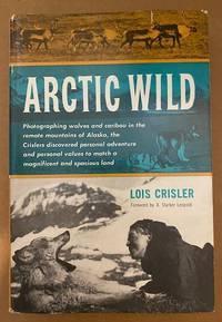 Imagen del vendedor de Arctic Wild a la venta por Loud Bug Books