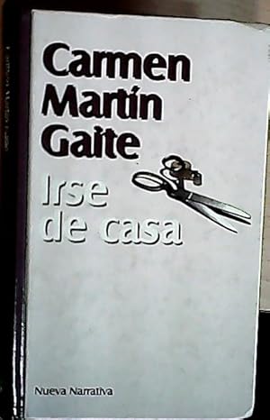 Seller image for Irse de casa for sale by Librera La Candela