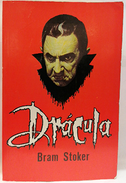 Immagine del venditore per Drácula venduto da SalvaLibros