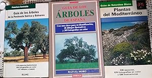 Imagen del vendedor de GUA DE LOS RBOLES DE LA PENNSULA IBRICA Y BALEARES + GUA DE LOS RBOLES DE ESPAA + PLANTAS DEL MEDITERRNEO a la venta por Libros Dickens