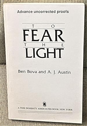 Imagen del vendedor de To Fear the Light a la venta por My Book Heaven