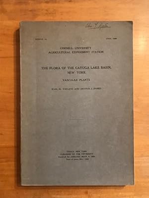 Image du vendeur pour The flora of the Cayuga Lake Basin, New York : Vascular plants mis en vente par Carothers and Carothers