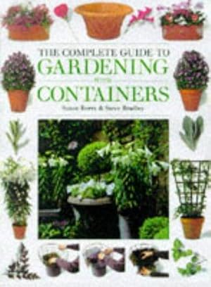 Bild des Verkufers fr GARDENING WITH CONTAINERS zum Verkauf von WeBuyBooks