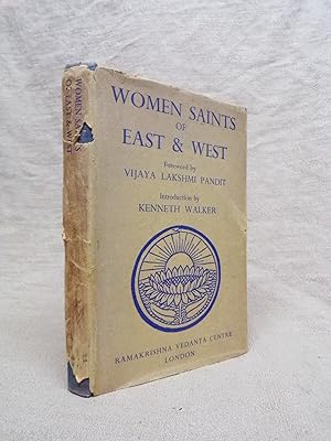 Immagine del venditore per WOMEN SAINTS OF EAST AND WEST : SRI SARADA DEVI (THE HOLY MOTHER), BIRTH CENTENARY MEMORIAL . venduto da Gage Postal Books