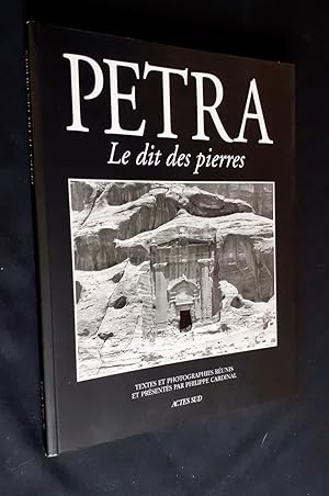 Seller image for Petra, le dit des Pierres. for sale by Le Livre  Venir