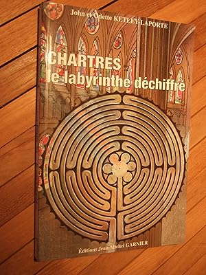 Image du vendeur pour Chartres, le labyrinthe dchiffr mis en vente par Domifasol