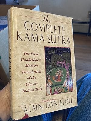 Imagen del vendedor de The Complete Kama Sutra : The First Unabridged Modern Translation of the Classic Indian Text a la venta por A.C. Daniel's Collectable Books