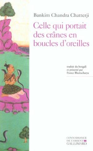 Celle qui portait des crânes en boucles d'oreilles