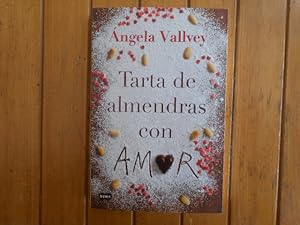 Image du vendeur pour Tarta de almendras con amor. mis en vente par Librera Camino Bulnes