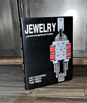 Jewelry: Avant-garde and Tradition