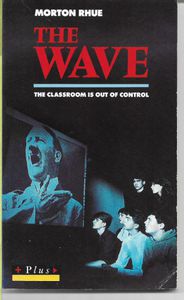 Imagen del vendedor de The Wave a la venta por Book Haven