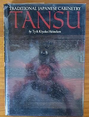 Immagine del venditore per TANSU: Traditional Japanese Cabinetry venduto da Uncle Peter's Books