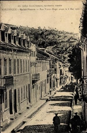 Seller image for Ansichtskarte / Postkarte Saint Pierre Martinique, Rue Victor Hugo avant le 8 Mai 1902 for sale by akpool GmbH