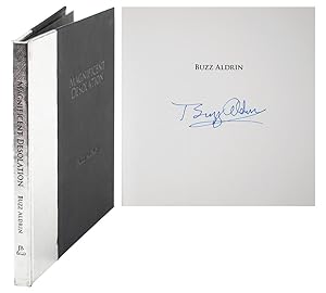 Immagine del venditore per Magnificent Desolation: Images from the Apollo 11 Lunar Mission, Signed by Buzz Aldrin, First Limited Edition, Numbered 490/500, 2009 venduto da The Great Republic