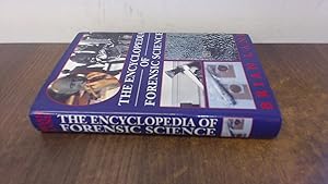 Imagen del vendedor de The Encyclopedia Of Forensic Science a la venta por BoundlessBookstore