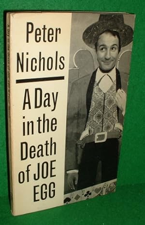 Imagen del vendedor de A DAY IN THE DEATH OF JOE EGG a la venta por booksonlinebrighton