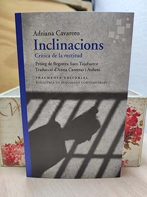 INCLINACIONS :Crítica de la rectitud