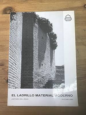 Imagen del vendedor de El ladrillo material moderno a la venta por Vrtigo Libros