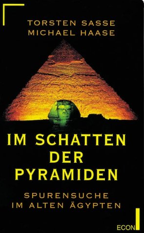 Seller image for Im Schatten der Pyramiden for sale by Gabis Bcherlager