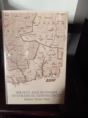 Immagine del venditore per Society and Economy in Colonial Connecticut venduto da Stone Soup Books Inc