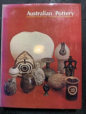 Imagen del vendedor de Australian Pottery a la venta por The Known World Bookshop