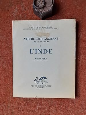 Seller image for Arts de l'Asie ancienne. Thmes et Motifs. I - L'Inde for sale by Librairie de la Garenne