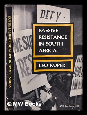 Immagine del venditore per Passive resistance in South Africa venduto da MW Books