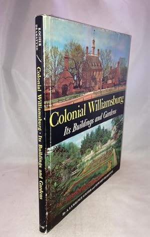 Immagine del venditore per Colonial Williamsburg - Its Buildings and Gardens: A Descriptive Tour of the Restored Capital of the British Colony of Virginia venduto da Great Expectations Rare Books