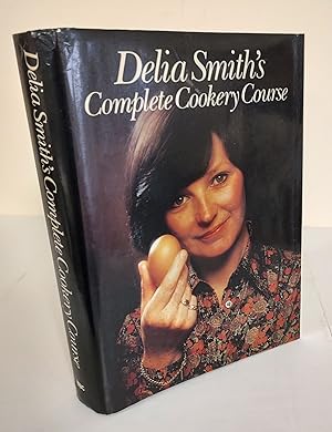 Imagen del vendedor de Delia Smith's Complete Cookery Course a la venta por Waysidebooks