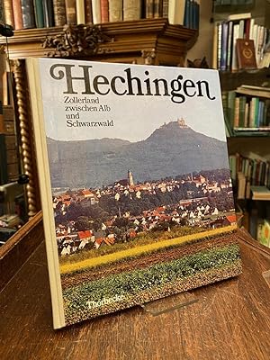 Seller image for Hechingen : Zollerland zwischen Alb und Schwarzwald. Dreisprachige Ausgabe. for sale by Antiquariat an der Stiftskirche