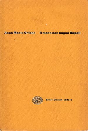 Seller image for Il mare non bagna Napoli for sale by Laboratorio del libro
