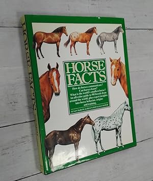 Immagine del venditore per Horse Facts venduto da Librera Dilogo