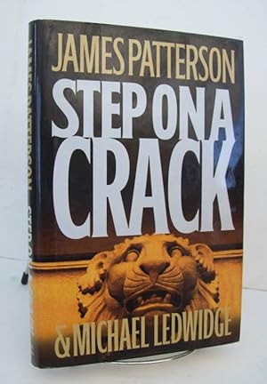 Imagen del vendedor de Step On A Crack a la venta por John E. DeLeau