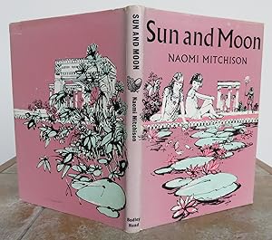 Image du vendeur pour SUN AND MOON. mis en vente par Roger Middleton P.B.F.A.