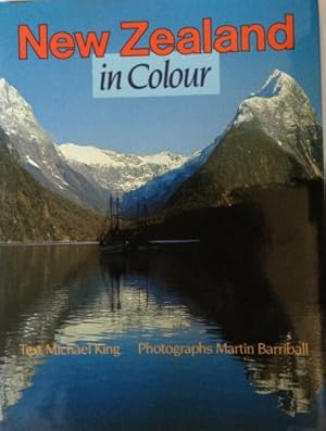 Seller image for Mobil Illustrated Guide to New Zealand for sale by WeBuyBooks