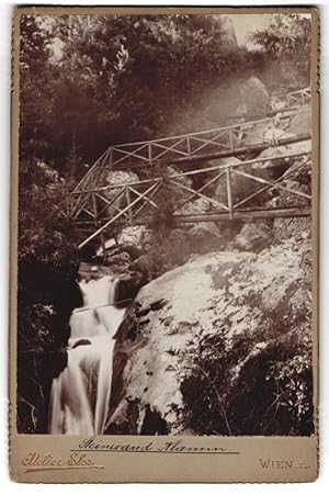 Bild des Verkufers fr Fotografie Atelier Elss, Wien, Ansicht Muggendorf, alte Holzbrcke am Steinwandklamm zum Verkauf von Bartko-Reher