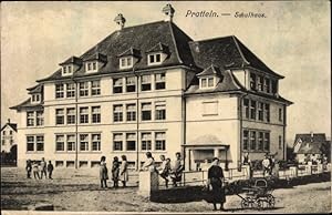 Ansichtskarte / Postkarte Pratteln Kt. Basel Land Schweiz, Schulhaus
