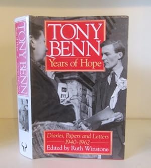 Immagine del venditore per Years of Hope: Diaries, Letters and Papers, 1940 - 1962 venduto da BRIMSTONES