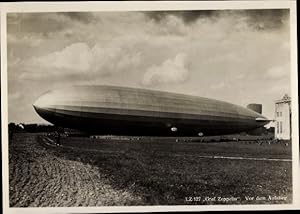 Ansichtskarte / Postkarte LZ 127 Graf Zeppelin, Vor dem Aufstieg, Luftschiff