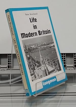 Seller image for Life in Modern Britain for sale by Librera Dilogo