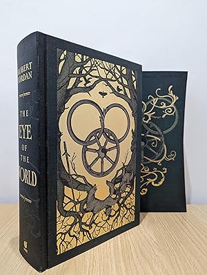 Seller image for The Eye of the World (The Wheel of Time, Book 1) (Numbered Deluxe Collector's Edition) for sale by Fialta Books