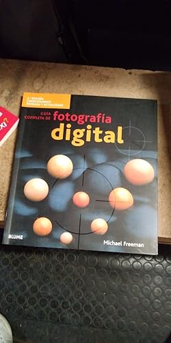 Imagen del vendedor de GUIA COMPLETA DE FOTOGRAFIA DIGITAL a la venta por LIBRERIA LA CLASICA