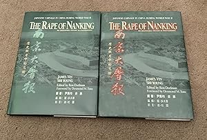 Bild des Verkufers fr The Rape of Nanking: An Undeniable History in Photographs (Two Copies) zum Verkauf von The Poet's Pulpit