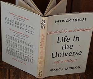 Seller image for LIFE IN THE UNIVERSE for sale by CHESIL BEACH BOOKS