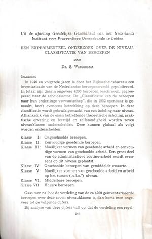 Bild des Verkufers fr Een experimenteel onderzoek over de niveau-classificatie van beroepen zum Verkauf von Antiquariaat van Starkenburg