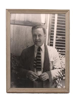 Bild des Verkufers fr Portrait photograph of F. Scott Fitzgerald zum Verkauf von James Cummins Bookseller, ABAA