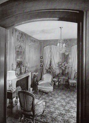Bild des Verkufers fr LAMINA V18835: The Sitting Room of Tourelle in Southampton, N.Y. zum Verkauf von EL BOLETIN