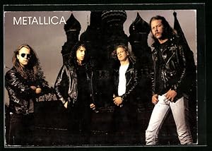 Bild des Verkufers fr Ansichtskarte Musiker der Band Metallica vor dem Kreml zum Verkauf von Bartko-Reher